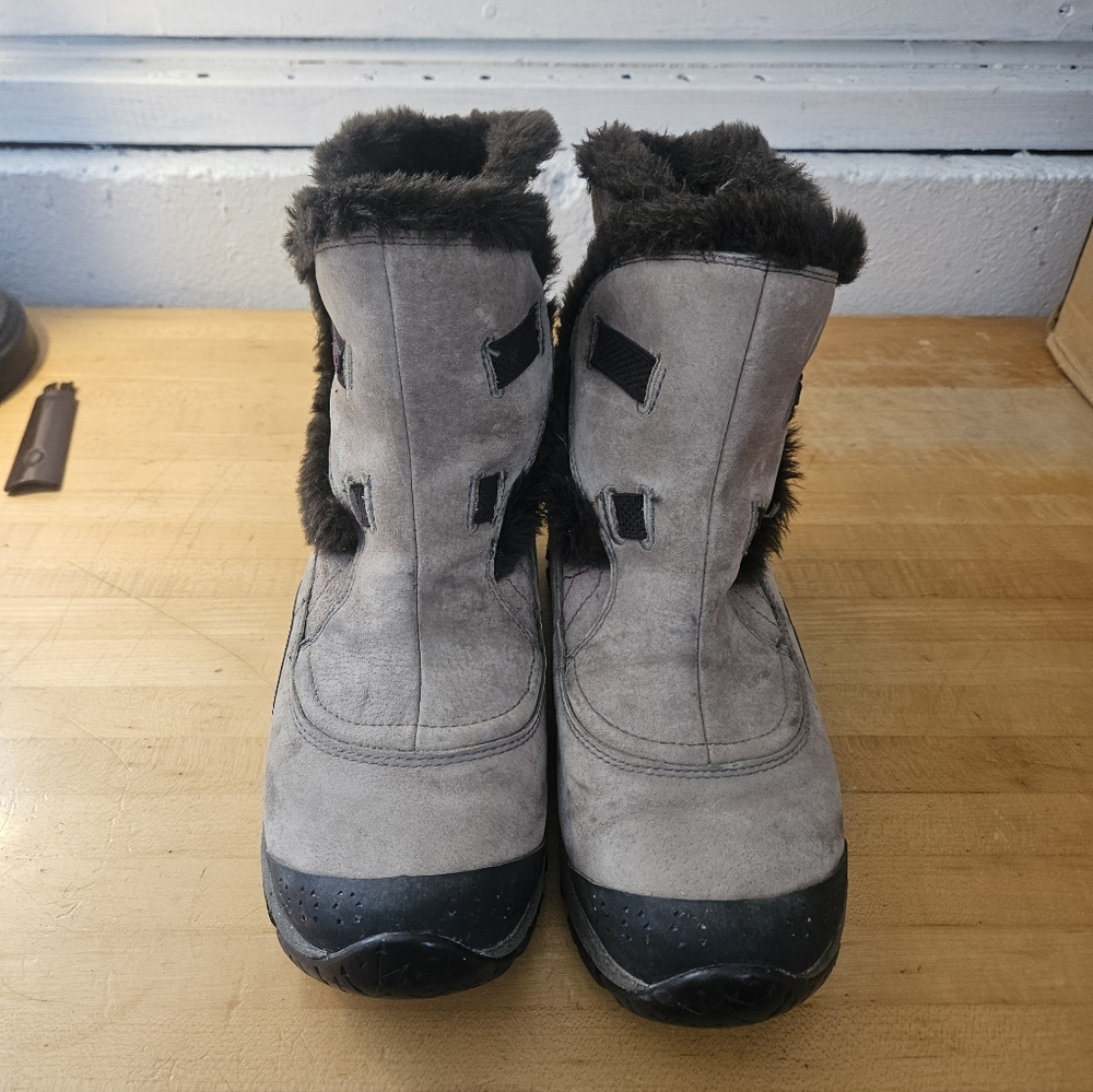 Merrell Thermo Arc Ice Waterproof Brown Faux Fur Trim Winter Boots Womens Size 6